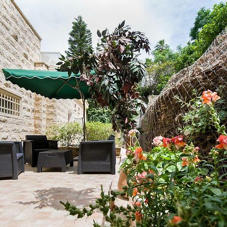Casa De Aharon Apartments Haifa Exterior foto